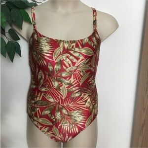 Catalina one piece swim suit with back cross straps Womans size 1X 16W